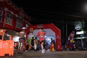 BIB: 
                            <button type="button" onclick="openModal(26258135)" class="btn btn-primary btn-sm float-right btn-popup" data-toggle="modal" data-target=".modal-high-quality">
                        <i class="fas fa-shopping-cart"></i> Add to Cart
                    </button>
                                            <button type="button" onclick="isThisMe(26258135, true)" class="btn btn-success btn-sm float-right btn-popup btn-isme hidden" data-toggle="tooltip" data-placement="bottom" title="นี่คือรูปของคุณใช่ไหม คลิกที่นี่เพื่อเอาเข้าอัลบั้ม">
                        <i class="fas fa-plus"></i> Add to album
                    </button>
                    <button type="button" onclick="isThisMe(26258135, false)" class="btn btn-warning btn-sm float-right btn-popup btn-isnotme hidden">
                        <i class="fas fa-ban"></i> Remove from album
                    </button>